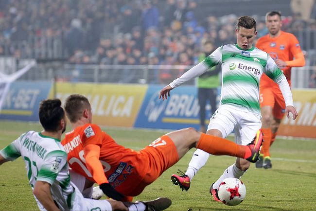 设施和深厚 设施和深厚