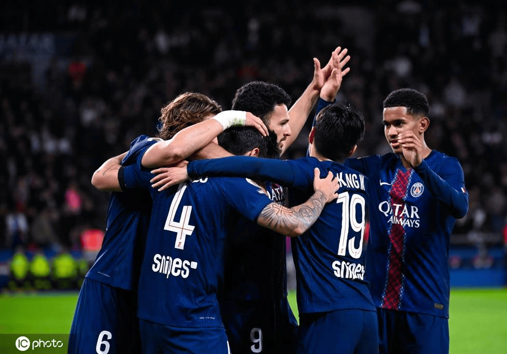 冠破门的中 冠破门的中