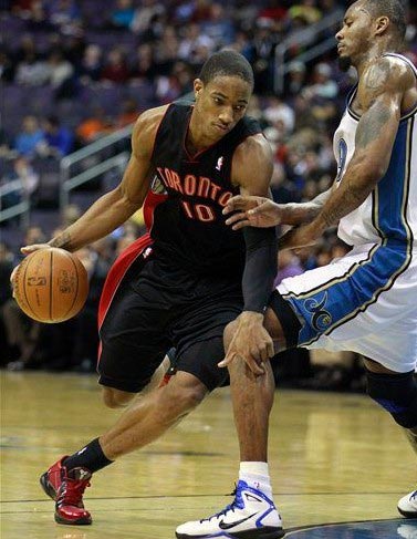 LPL全神班晋级季后赛！直通名额仅剩一席，三队争夺AL优势最大